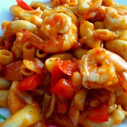 มักกะโรนีกุ้ง
