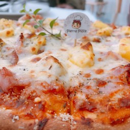 Pizza อร่อยมาก ชีสเยิ้มๆๆ มีหลายเมนูให้เลือก 