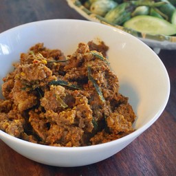 คั่วกลิ้งเนื้อ