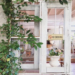 music garden CHAOKHONG  ทางร้านเปิดให้บริการ ตั้งแต่ 11.00 - 20.00 น. (ยังไม่กำห