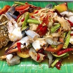 ตำปูม้าปลาร้ากุ้งสด