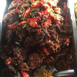 ผัดเผ็ดปลาดุก