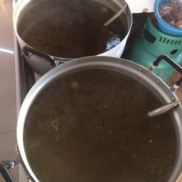 ต้มไก่ขมิ้น