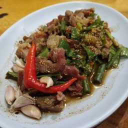 น้ำตกหมู (ย่าง)