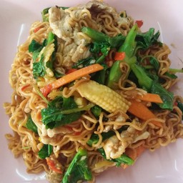 มาม่าผัดขี้เมา