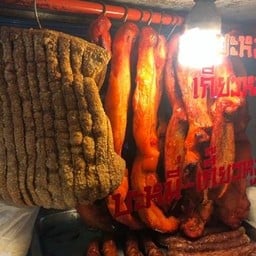 บะหมี่เกี๊ยว ข้าวหมูแดงหมูกรอบ สี่แยกคลองขวาง
