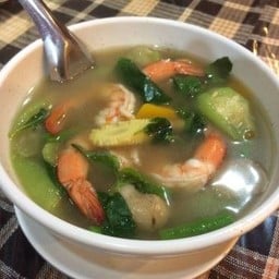แกงเลียงกุ้ง