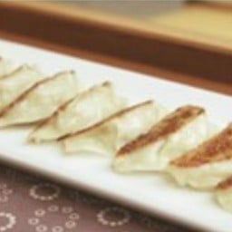 เกี๊ยวซ่าจี่