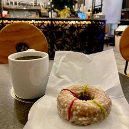 Doughnut Plant