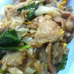 ผัดซีอิ้วเส้นใหญ่(พิเศษ)