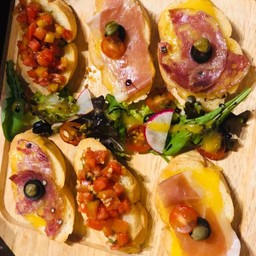 Trio Bruschetta
