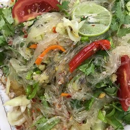 ยำวุ้นเส้นรวมมิตร