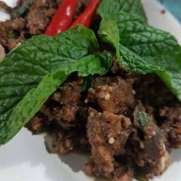 ร้านลาบ กม.27(เซเว่นปากซอย)
