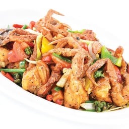 ปูนิ่มผัดพริกไทยดำ