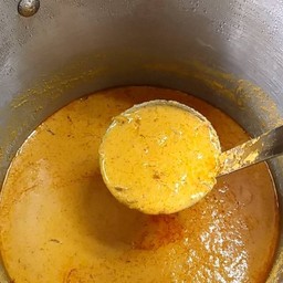 ขนมจีนน้ำพริกหวาน