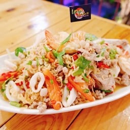 ยำมาม่ารวมมิตร