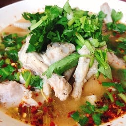 ต้มซุปเปอร์ขาไก่