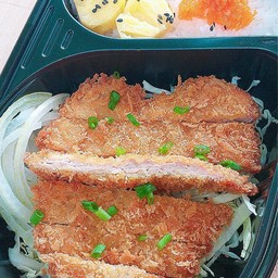 ข้าวหมูทอดทงคัตซึ