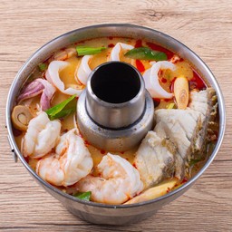 ต้มยำรวมมิตรทะเล (หม้อ)