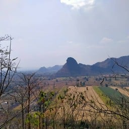 ถึงข้างบนเห็นวิวก็หายเหนื่อยอยู่นะ