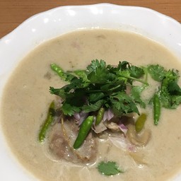 หมูเค็มต้มกะทิ