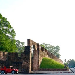 กำแพงเมืองเก่า นครศรีธรรมราช