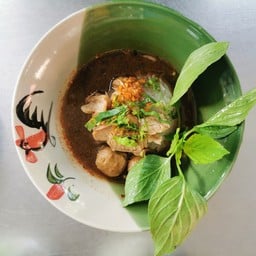 ก๋วยเตี๋ยวเรือ  ล้านสะออน