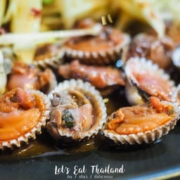 ตำป่าสินทวี สาขา 5  ตลาดอินดี้ ถนนกัลปพฤกษ์