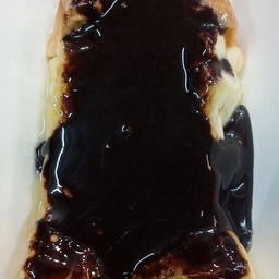 ขนมปังปิ้งเนยถั่ว ชอคโกแลต