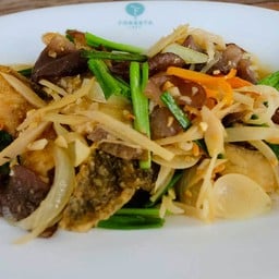 ปลากะพงผัดขิง
