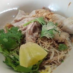 ก๋วยเตี๋ยวพริกสวน