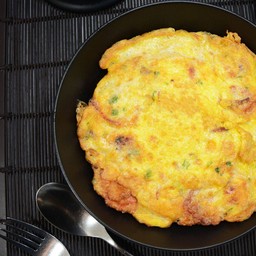 ข้าวไข่เจียวหมูแดง