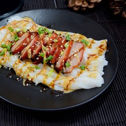 ก๋วยเตี๋ยวหลอดหมูแดง