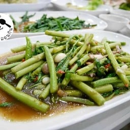 ผัดผักกะเฉด