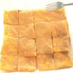 ไส่ไข่+เนยถั่ว