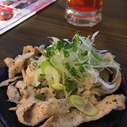 คอหมูย่างเกลือพริกไทย