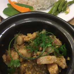 หมูสามชั้นผัดตะไคร้แต่หอมขิง