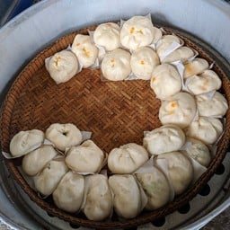 ต๋อมรุ่งเรือง