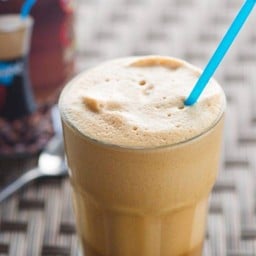 LATTE ปั่น