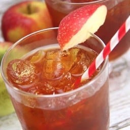 Apple Tea ชาแอปเปิ้ลเย็น