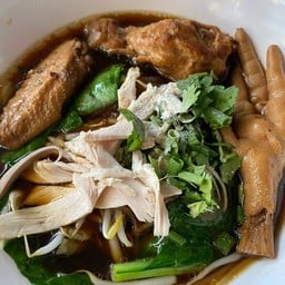 ก๋วยเตี๋ยวไก่มะระ ป.1 สาขาห้วยขวาง