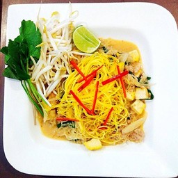 หมี่กะทิ หมู