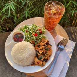 Kiang Din (เคียงดิน) Organic & Thai coffee