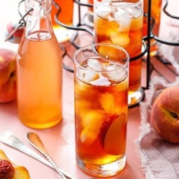 Peach Tea ชาพีชเย็น