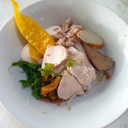 วุ้นเส้นแห้งต้มยำ