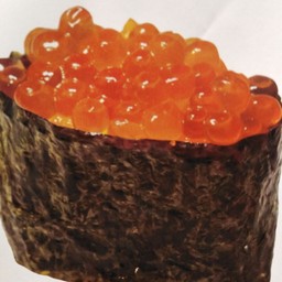 N16 ไข่แซลมอน นิกิริ