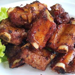 ซี่โครงหมูทอดกระเทียม 120