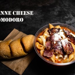 เพนเน่ชีสโพโมโดโร่
