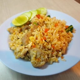 พรรณรายหมูกระทะ (ข้างเรือนจำ) ไม่มีสาขา