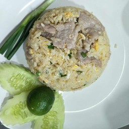 ข้าวผัดหมู